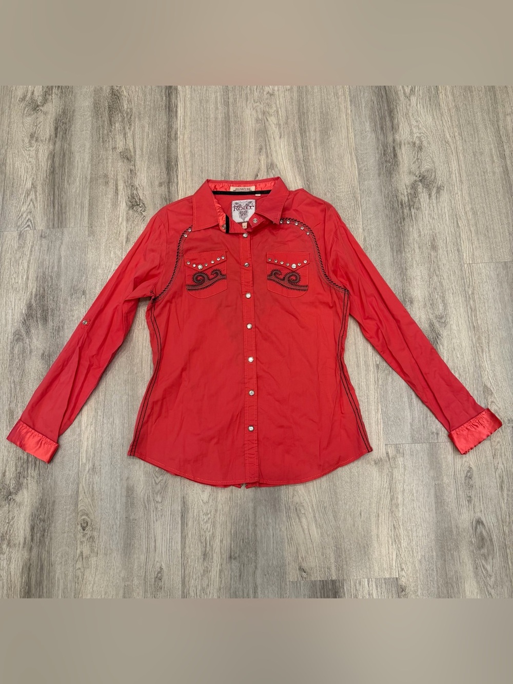 Roar Signature Embellished Pearl Snap Western Shirt Large